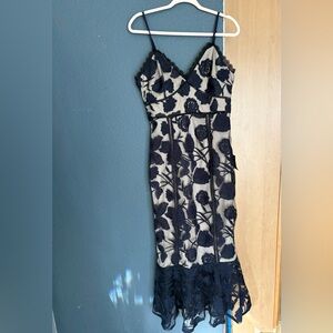 Lulu's Blue Floral Lace Dress NWT sz medium